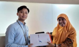 IMG-20240111-WA0017 Penyerahan produk BigBox dari PT Telkom ke BPOM.